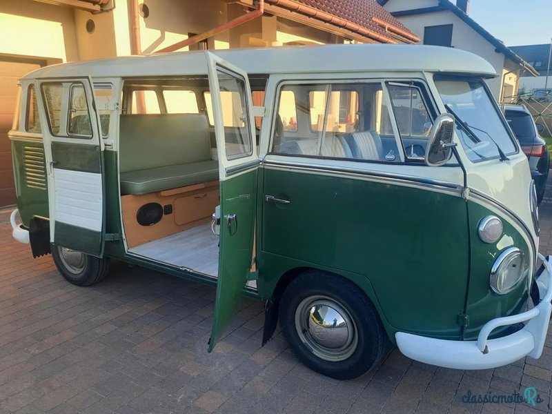 1970' Volkswagen Transporter photo #5