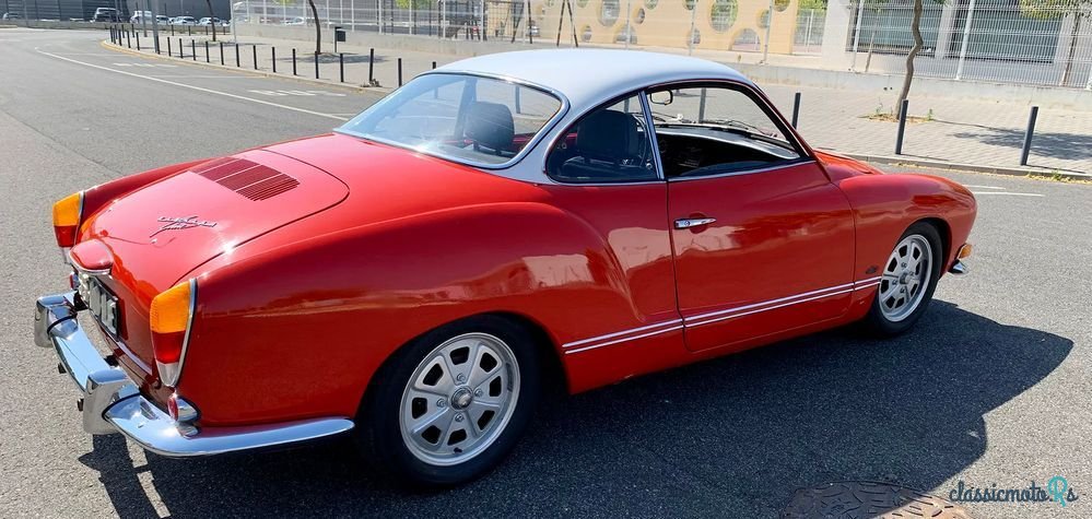 1971' Volkswagen Karmann Ghia photo #3