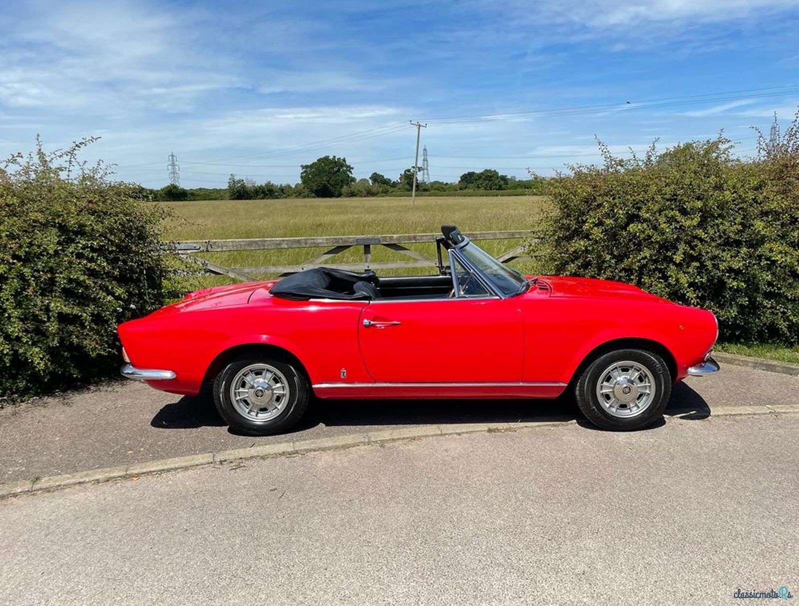 1968' Fiat 124 photo #3