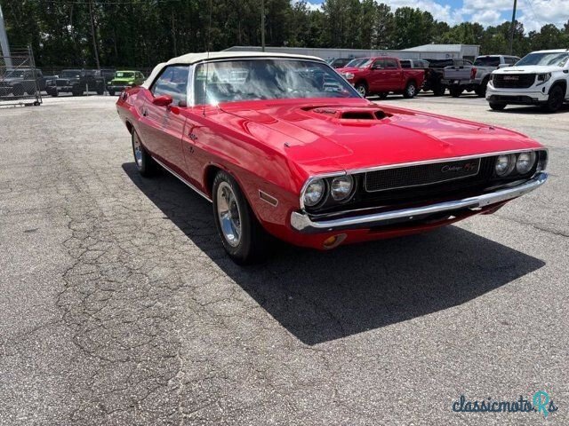 1970' Dodge Challenger photo #1