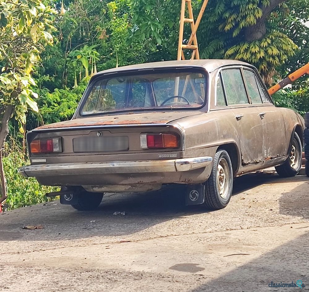 1971' Triumph 2000 photo #3
