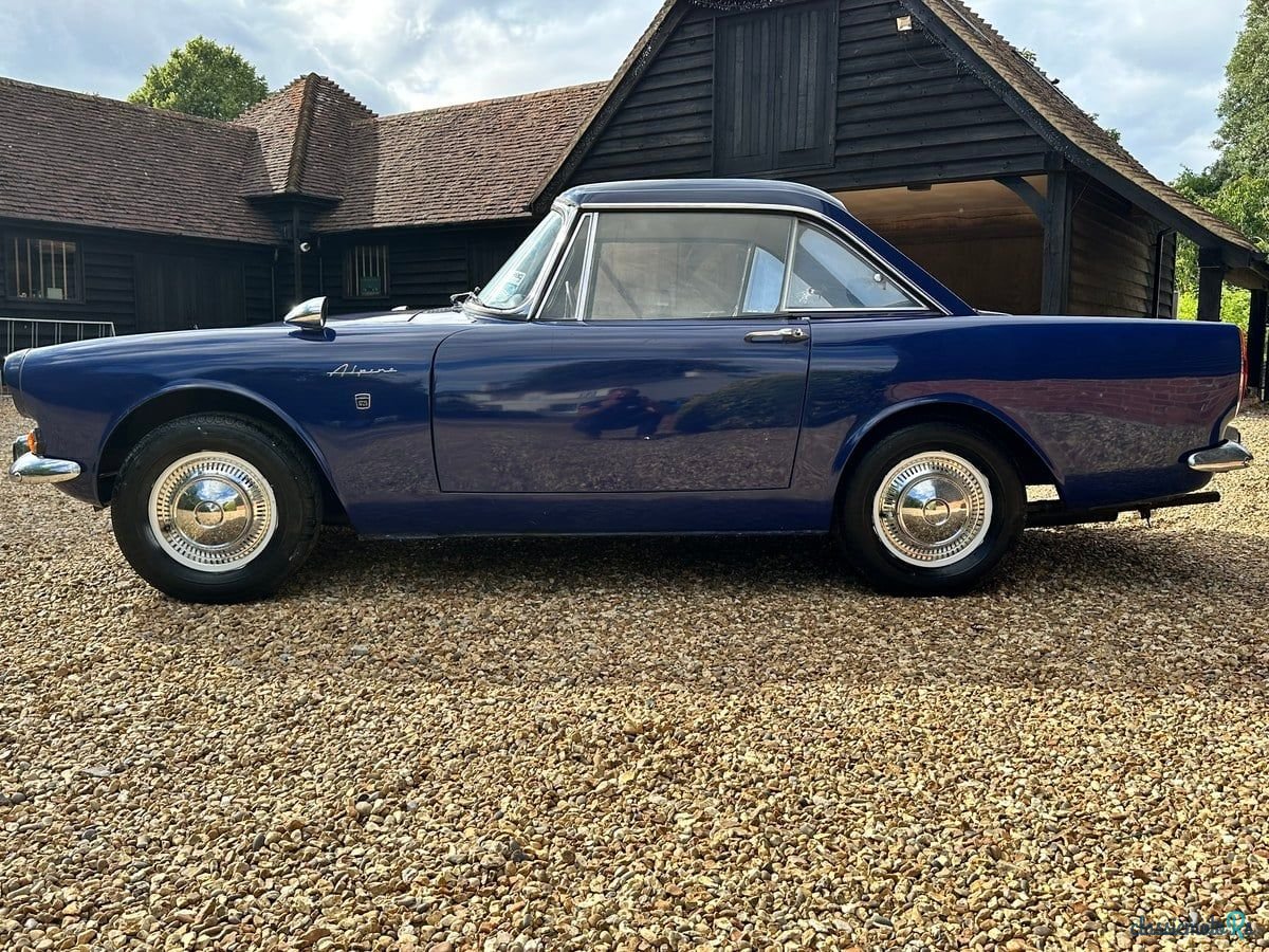 1968' Sunbeam Alpine photo #5