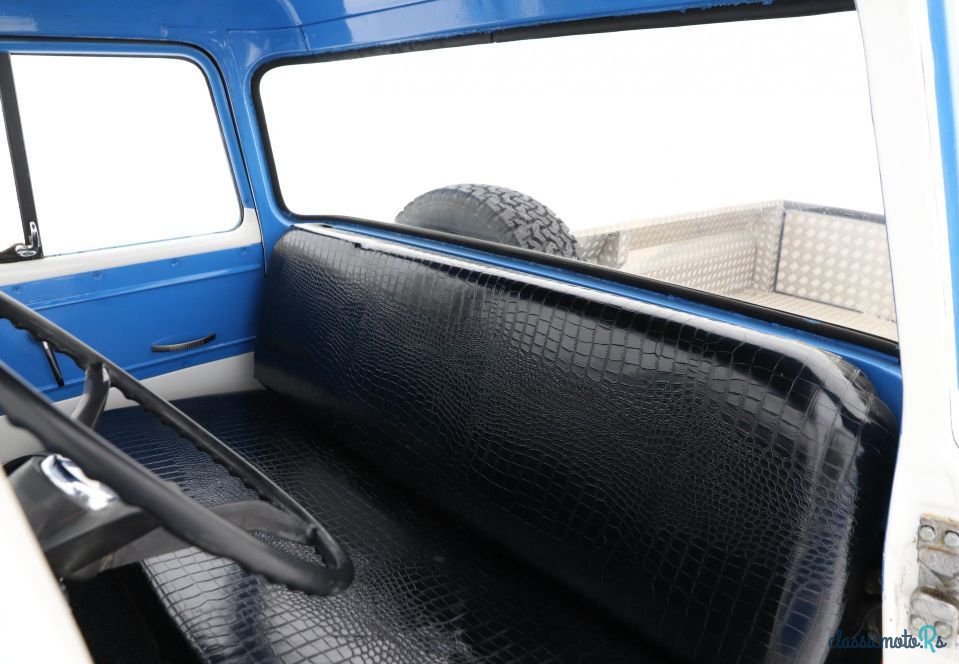 1959' Chevrolet Avalanche photo #3