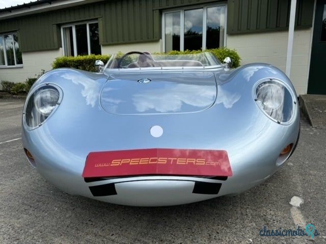 1968' Porsche 718 Replique photo #4