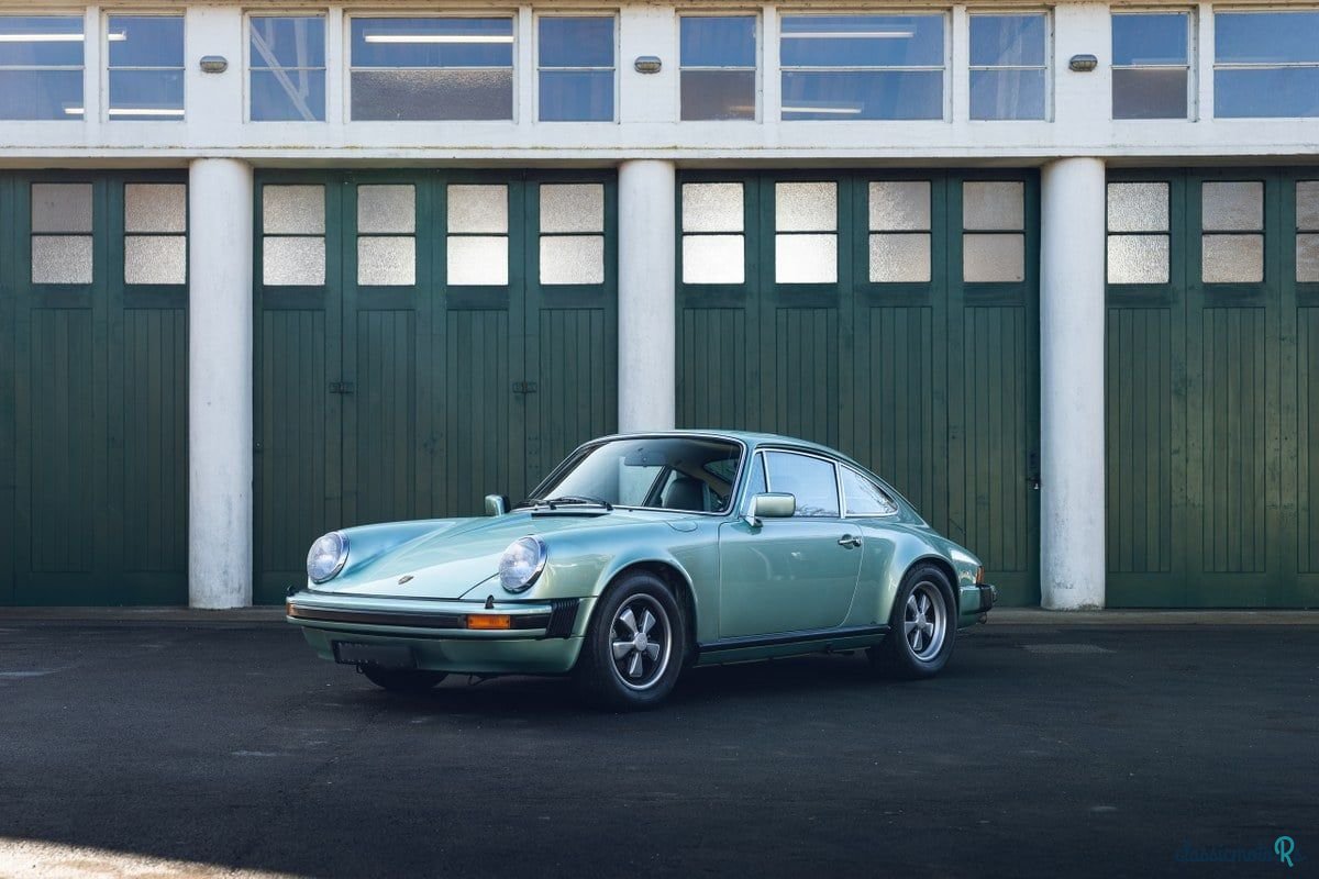 1975' Porsche 911 photo #1
