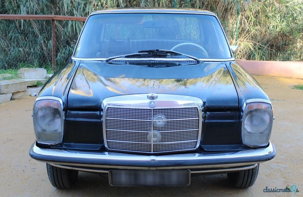1973' Mercedes-Benz 220 photo #6