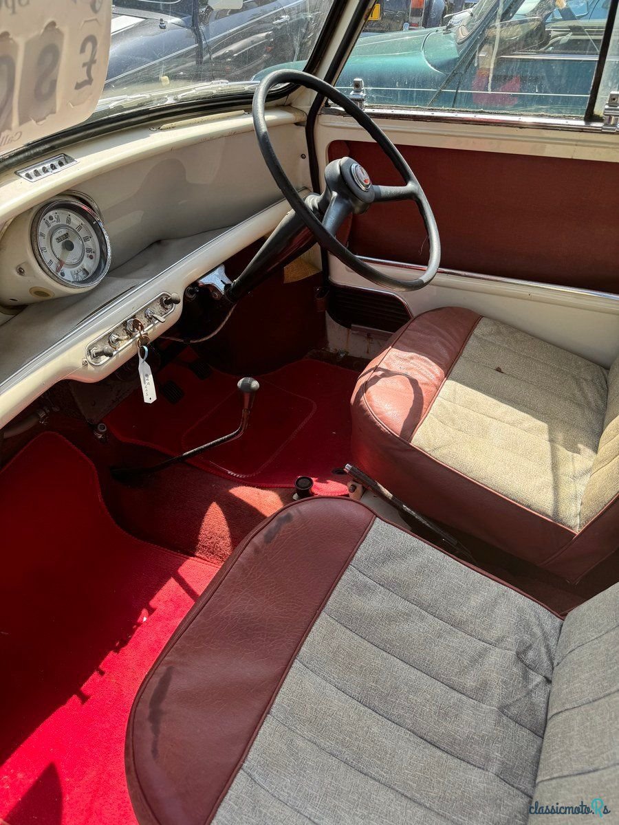1961' MINI Classic photo #5