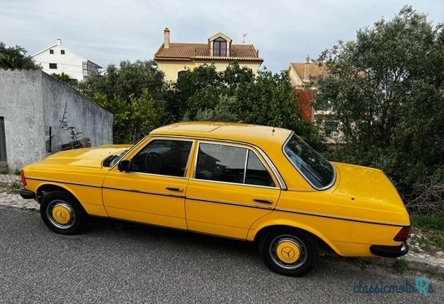 1978' Mercedes-Benz 200 photo #4