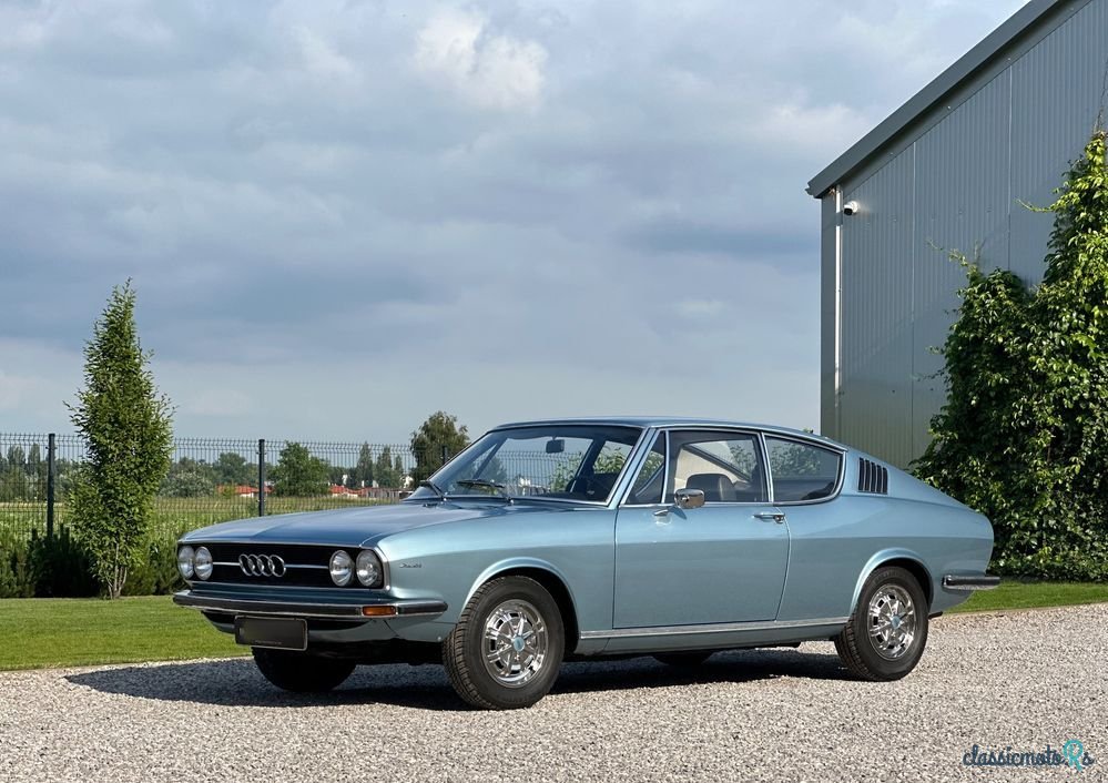 1975' Audi 100 Avant photo #3