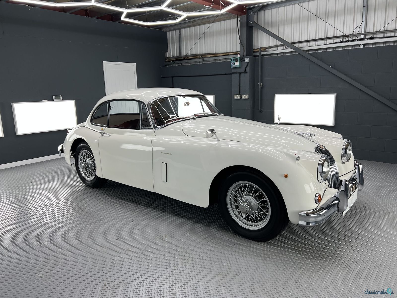 1958' Jaguar Xk150 Se photo #4