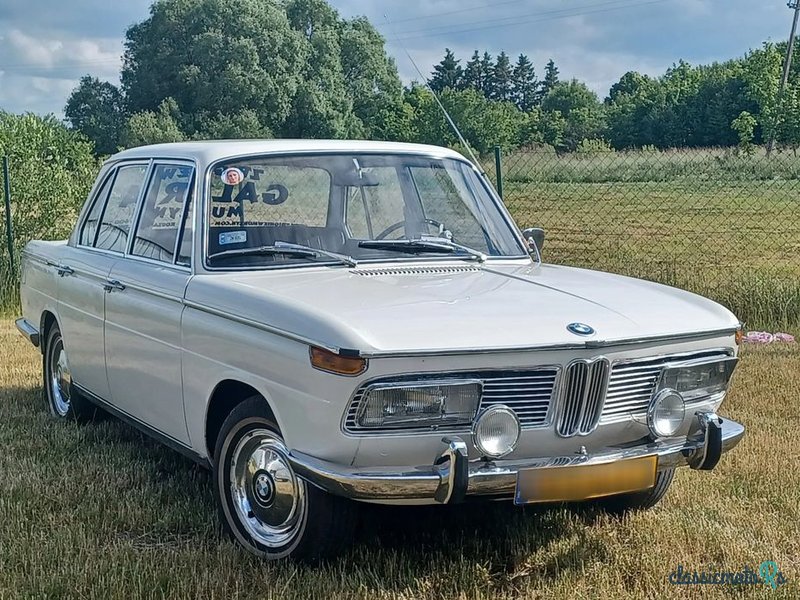 1967' BMW 2000 photo #1