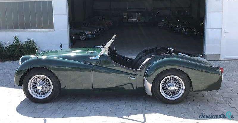 1958' Triumph photo #3