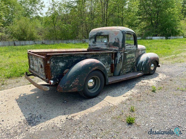 1940' Ford Pickup photo #3