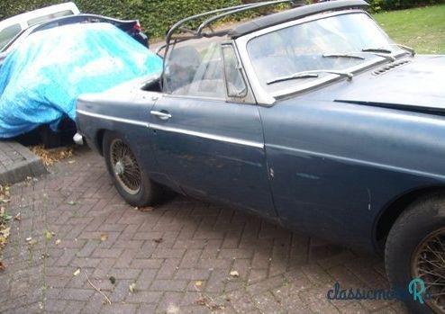 1969' MG MGC Roadster photo #4