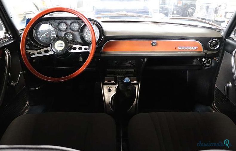 1971' Lancia 2000HF photo #5