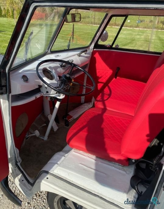 1976' Volkswagen Transporter photo #6