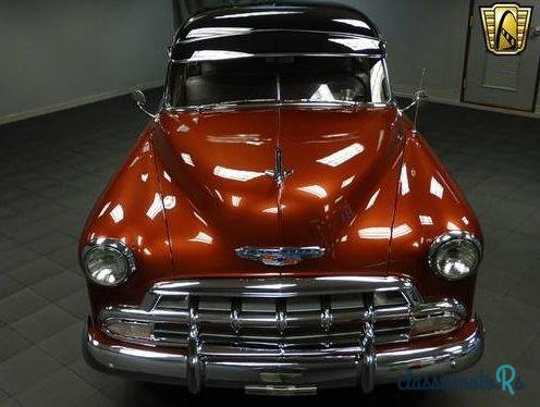 1952' Chevrolet Sedan photo #2