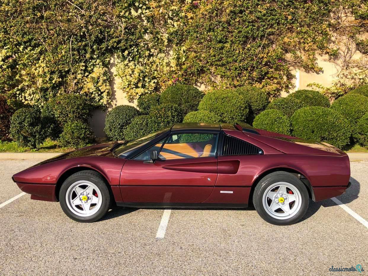 1981' Ferrari 308 GTSI photo #2
