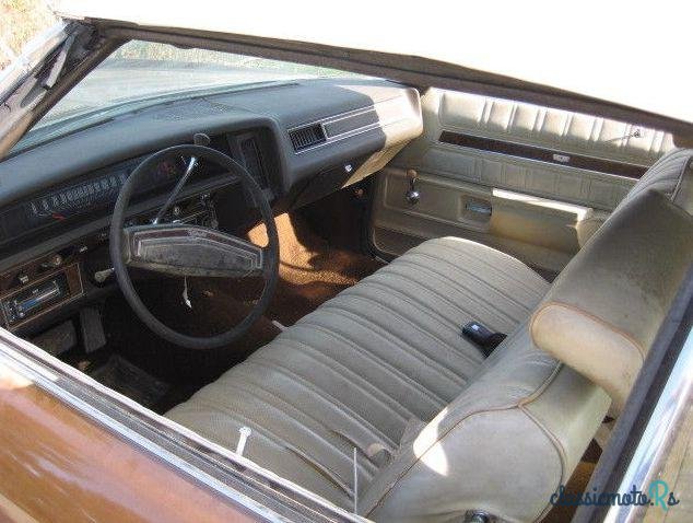 1974' Chevrolet Caprice photo #4