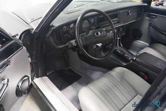 1983' Jaguar XJ6 photo #3