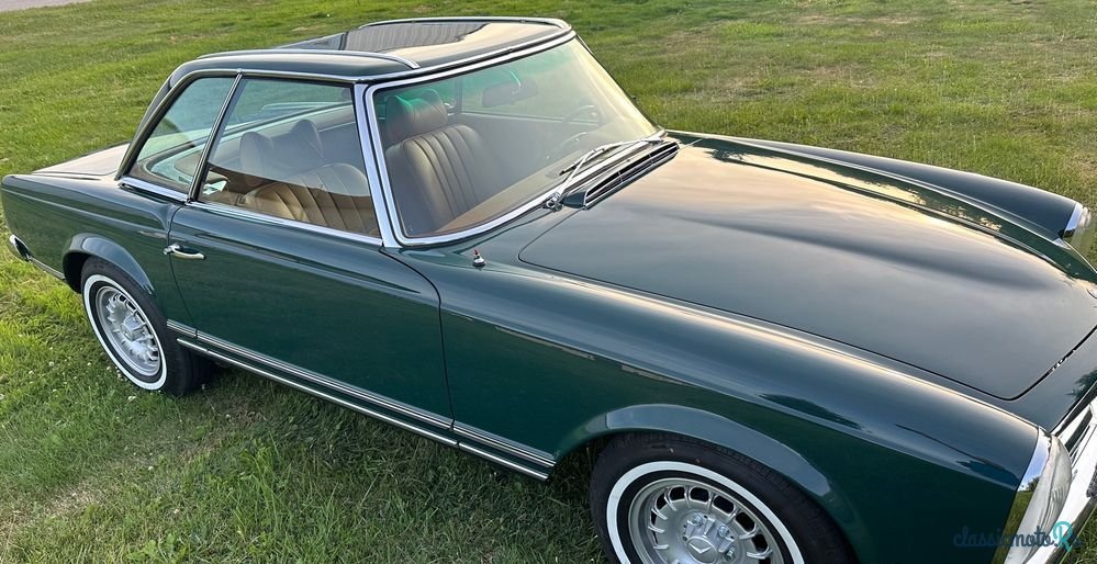 1970' Mercedes-Benz W113 photo #6