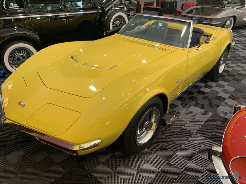 1971' Chevrolet Corvette photo #1