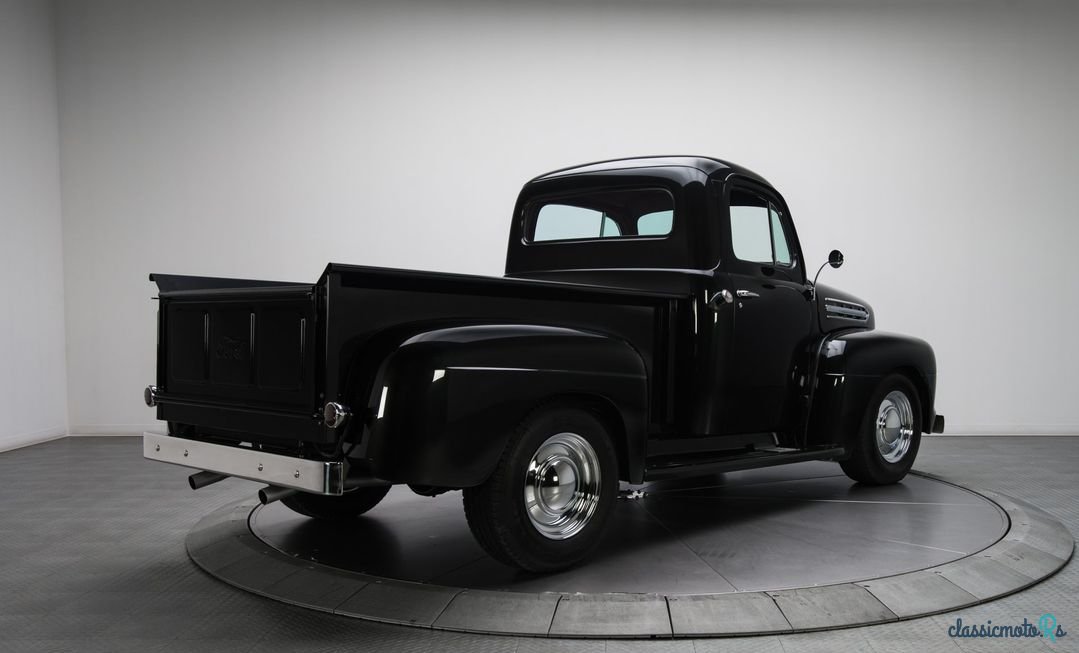 1952' Ford F-100 photo #4