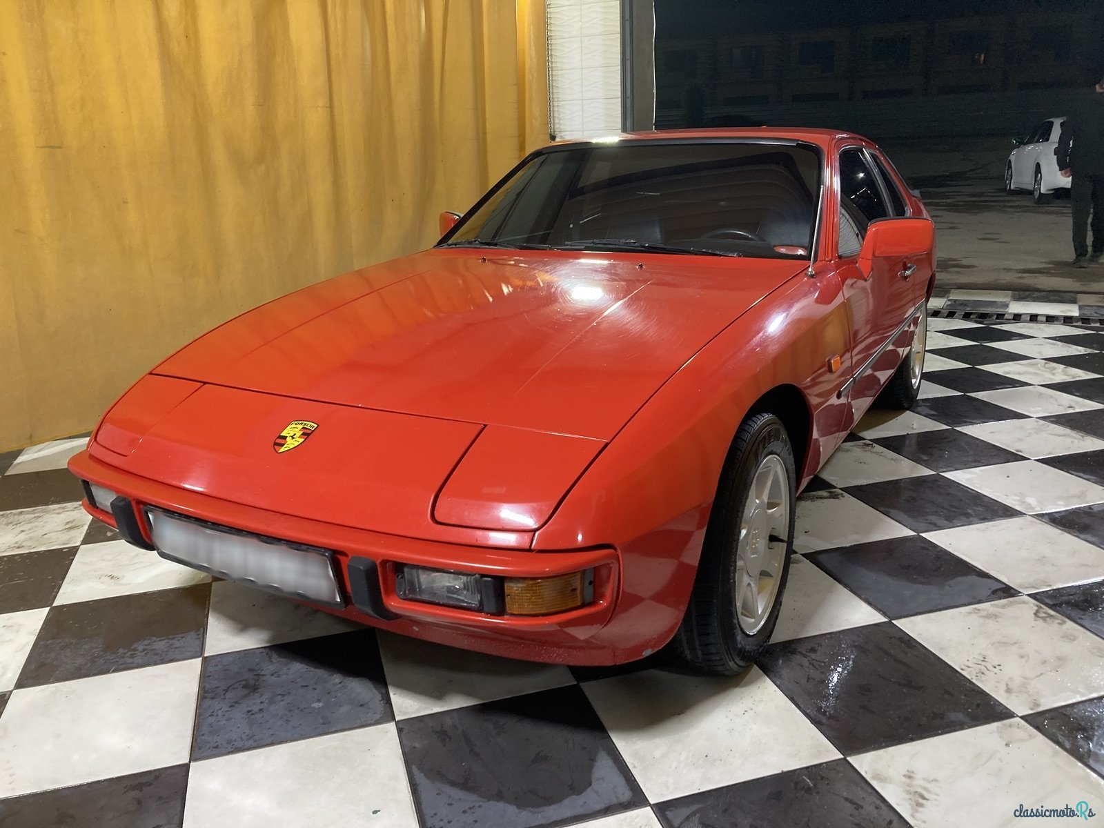 1985' Porsche 924 photo #2