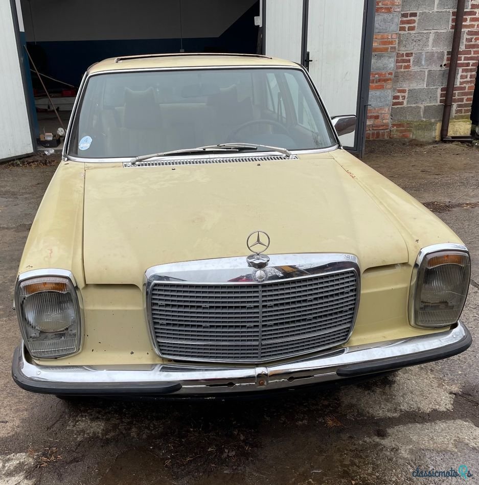 1973' Mercedes-Benz photo #2