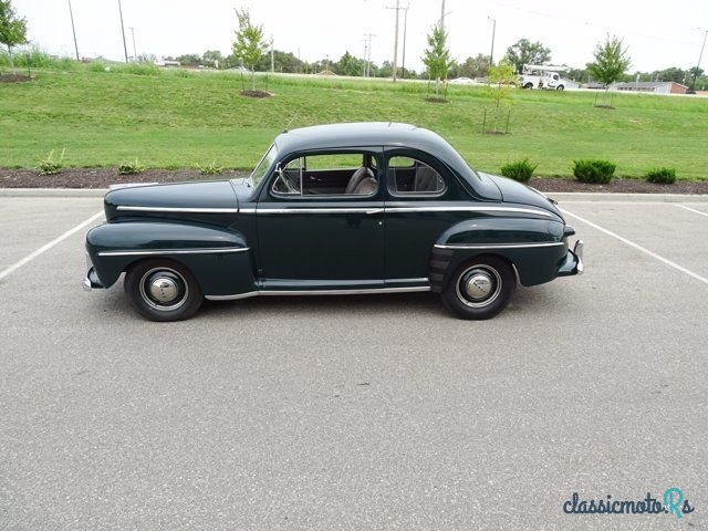1947' Ford Super Deluxe photo #4
