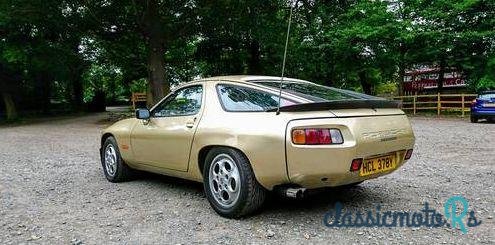 1982' Porsche 928 S photo #6