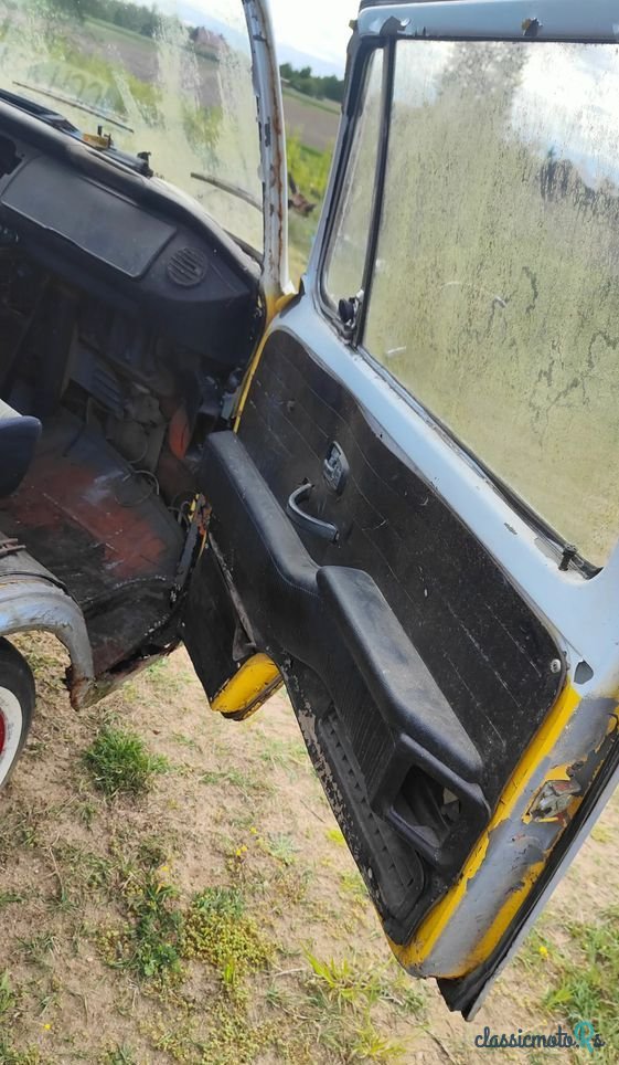 1974' Volkswagen Transporter photo #6