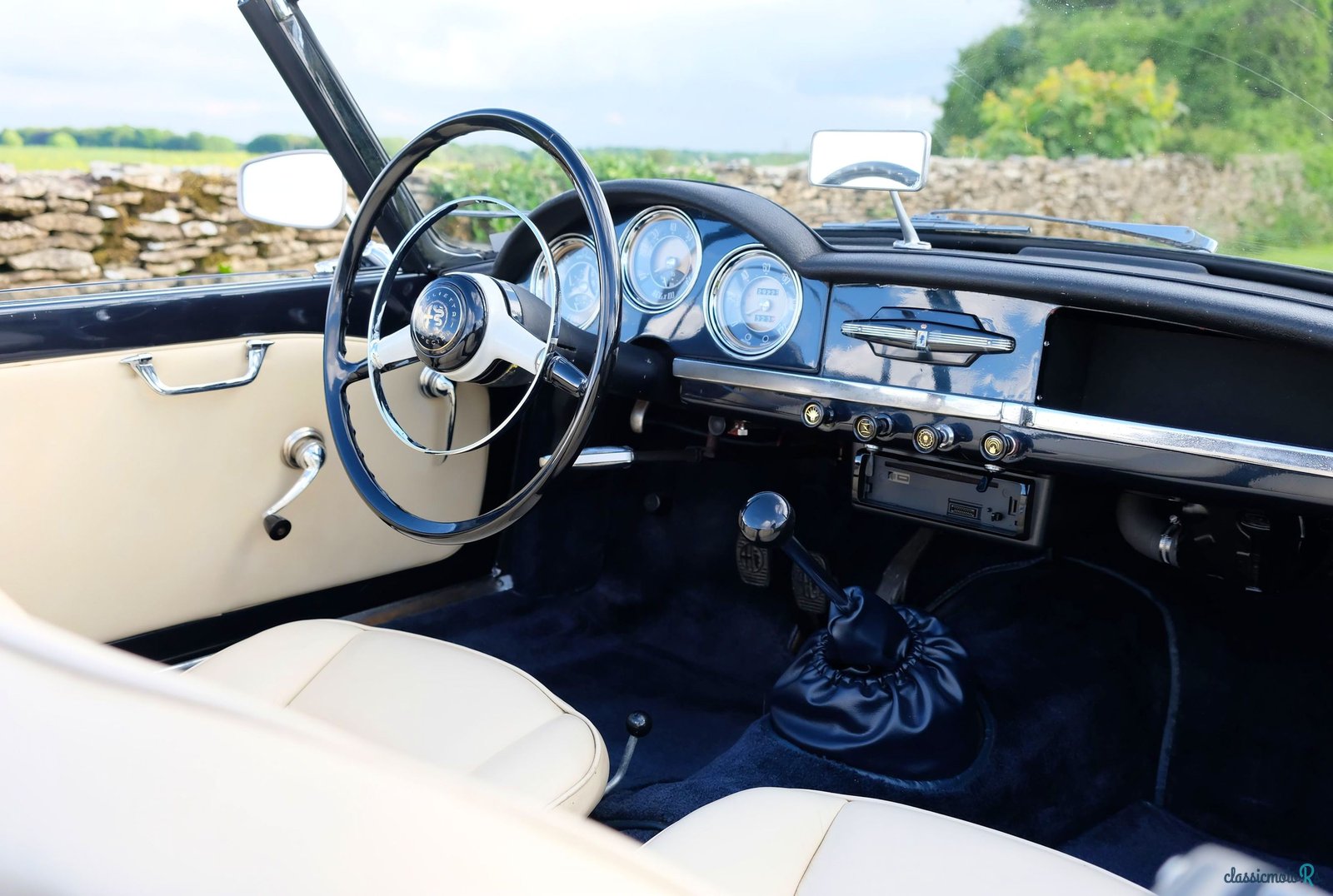 1959' Alfa Romeo Giulietta photo #4