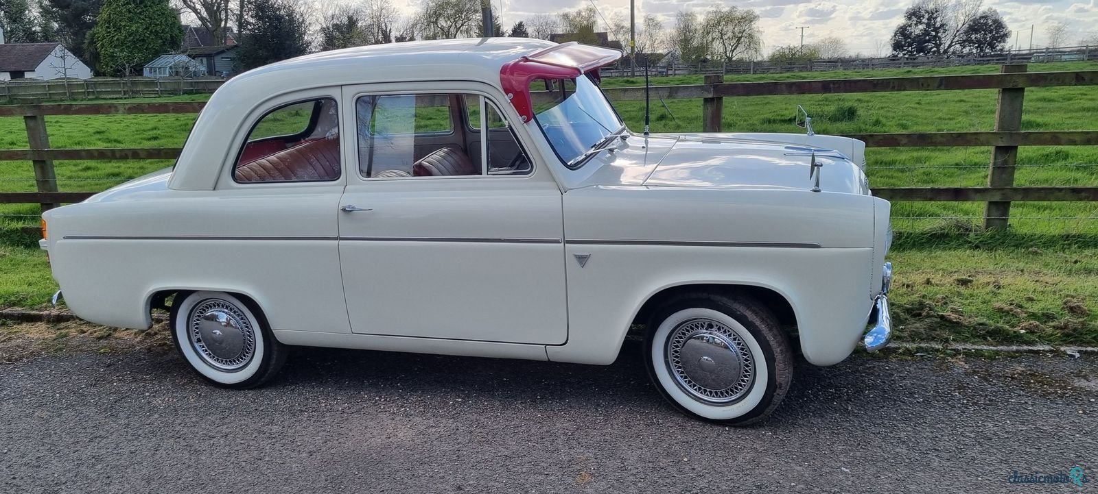 1959' Ford Anglia photo #1