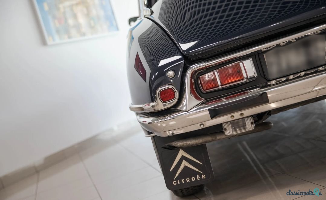 1973' Citroen DS photo #6