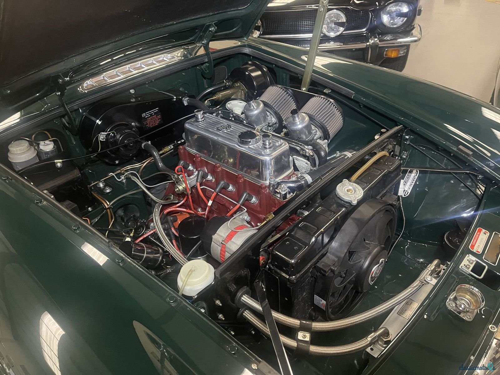 1970' MG MGB photo #1