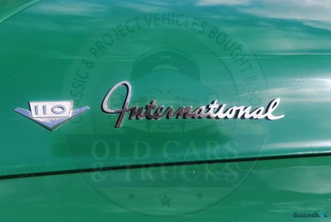 1961' International Harvester B275 photo #5