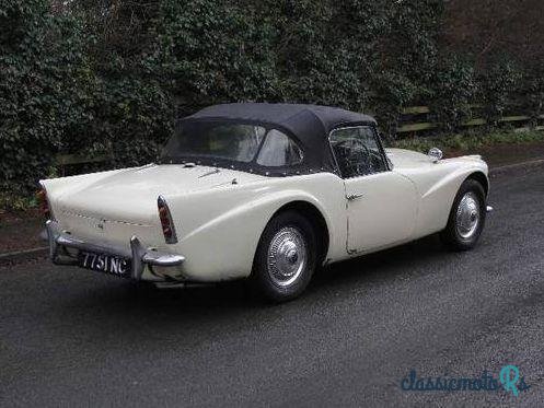 1961' Daimler Dart photo #4
