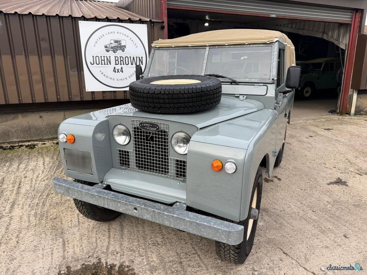 1968' Land Rover Series 2A photo #3