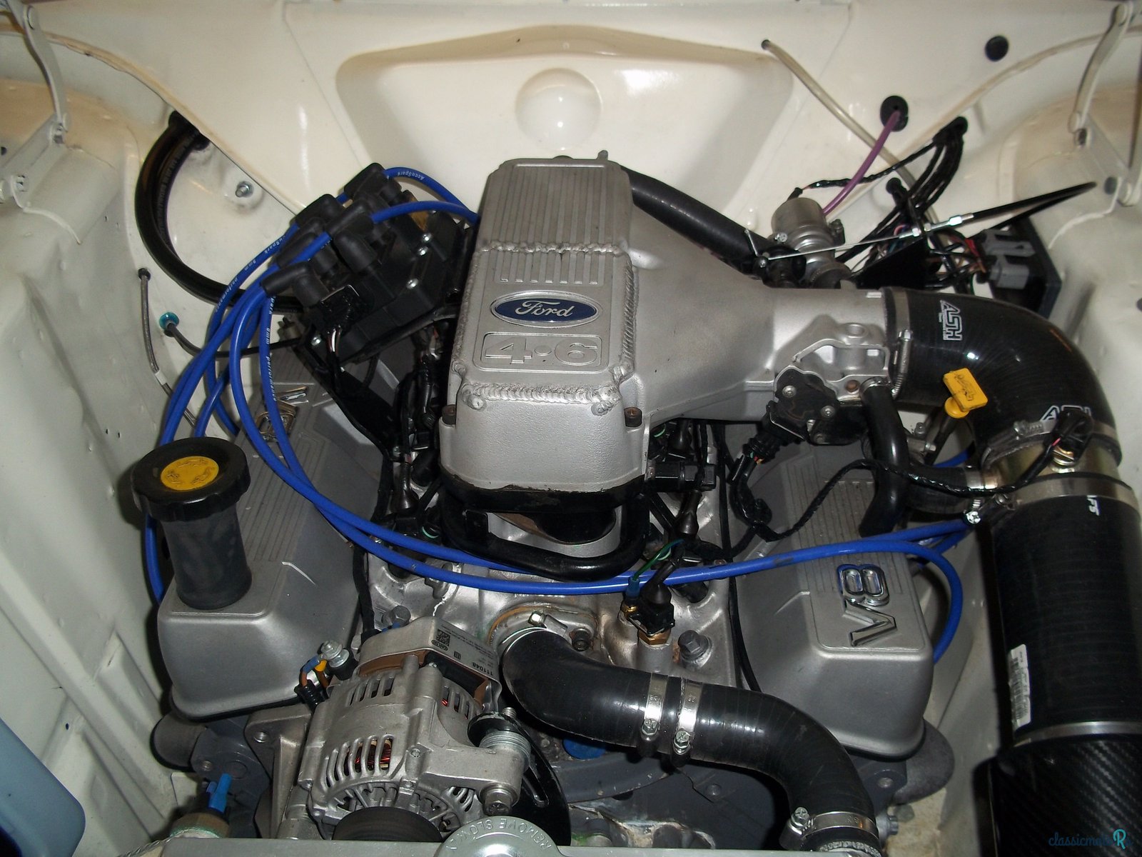 1965' Ford Cortina Super photo #3