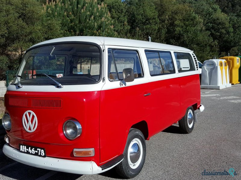 1968' Volkswagen T2 photo #1