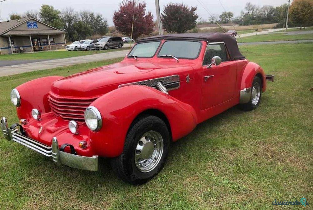 1937' Cord 812 Replica photo #6