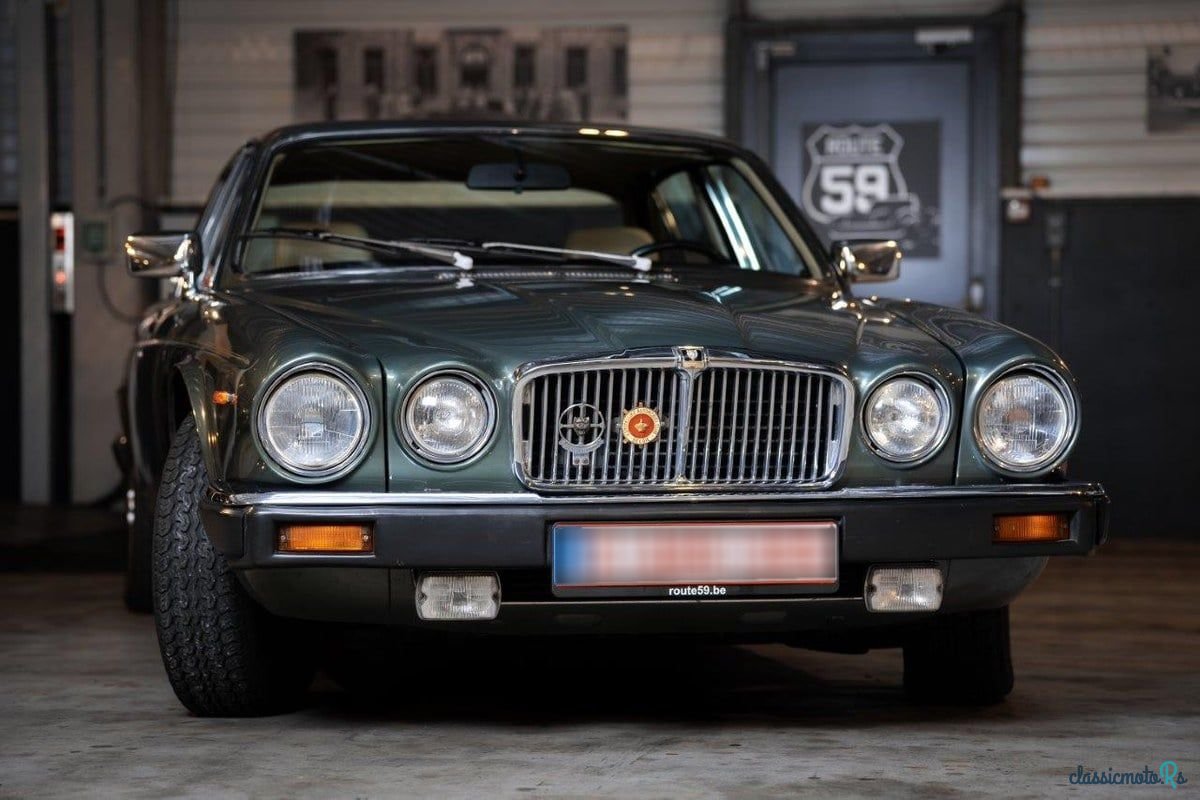 1985' Jaguar XJ photo #1