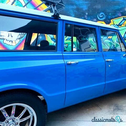 1972' Chevrolet Suburban photo #5