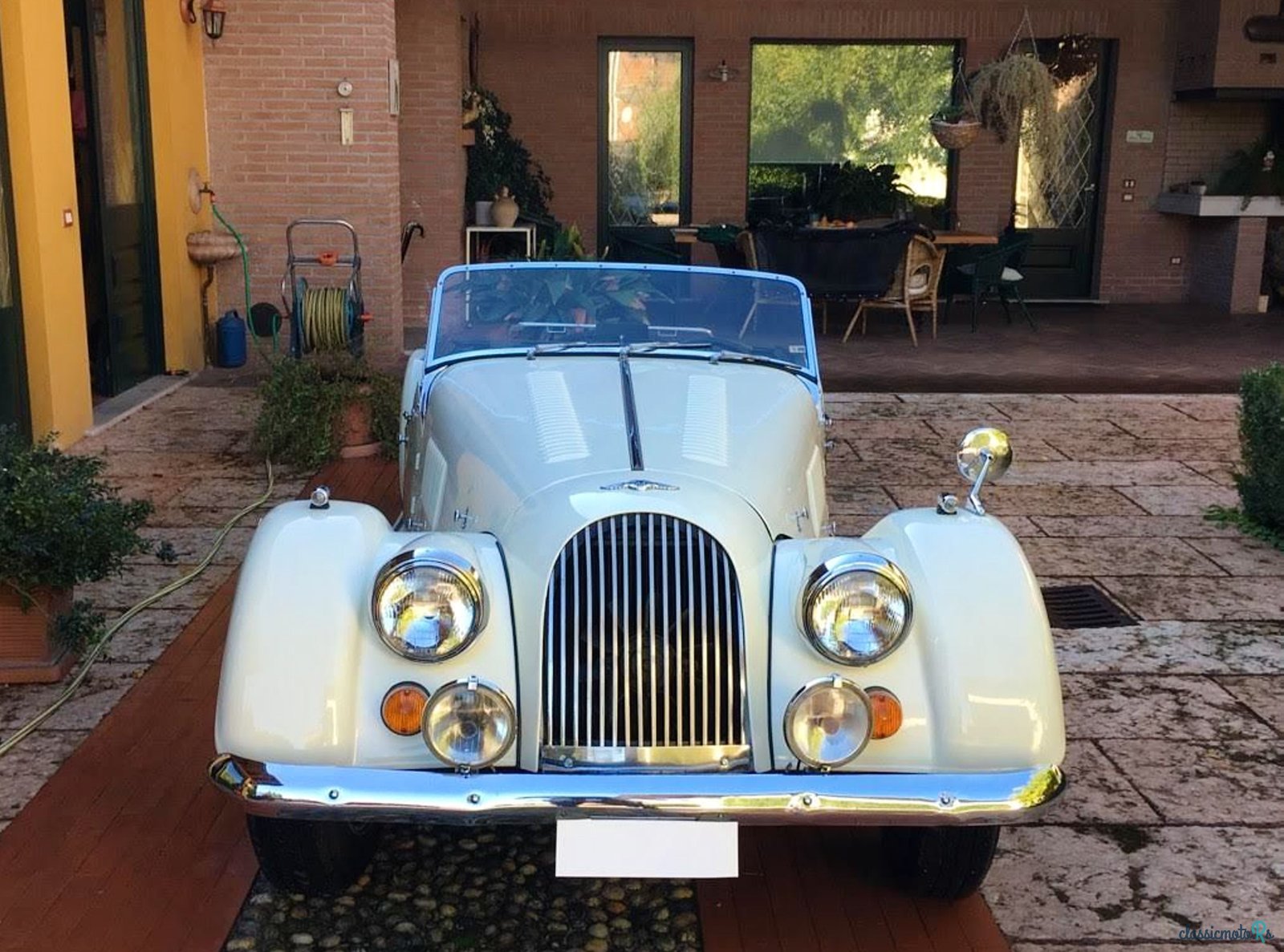 1969' Morgan Plus 8 photo #2