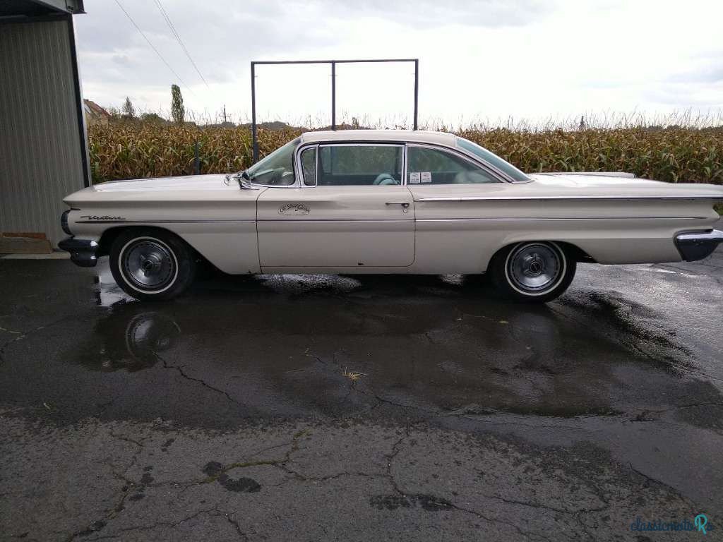 1960' Pontiac Ventura photo #3