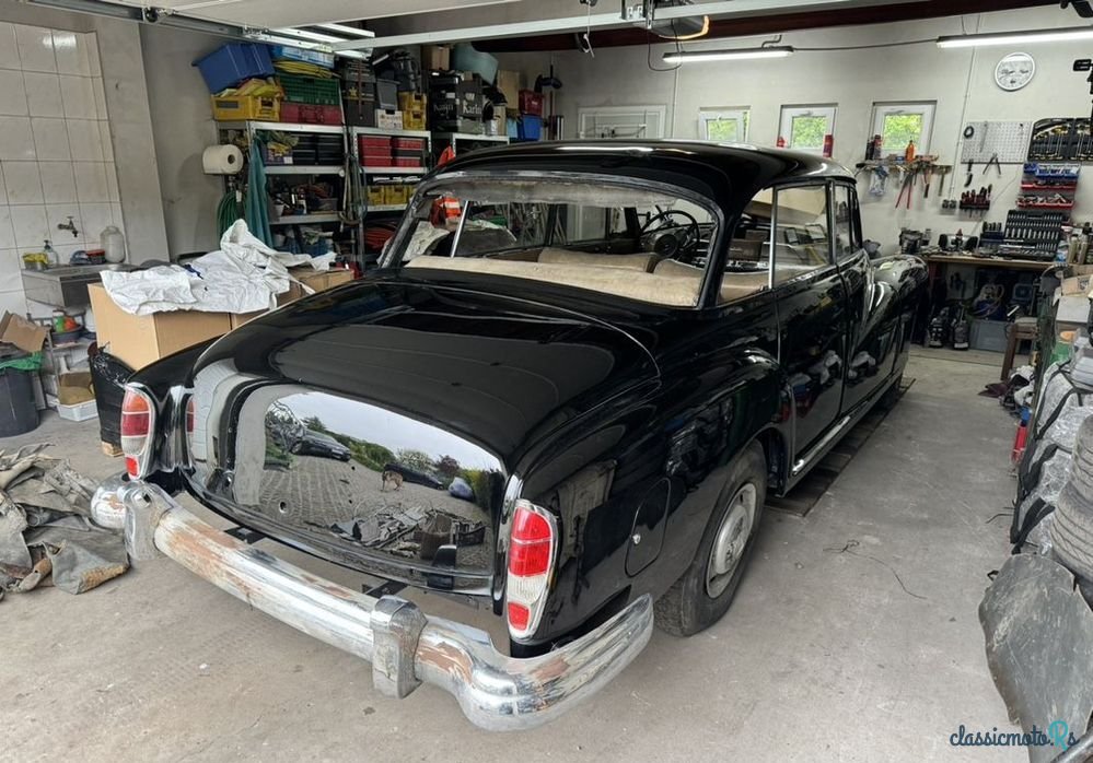 1958' Mercedes-Benz Adenauer photo #4