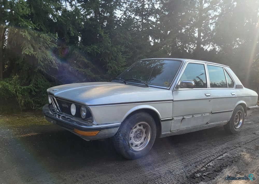 1979' BMW Seria 5 525 photo #4