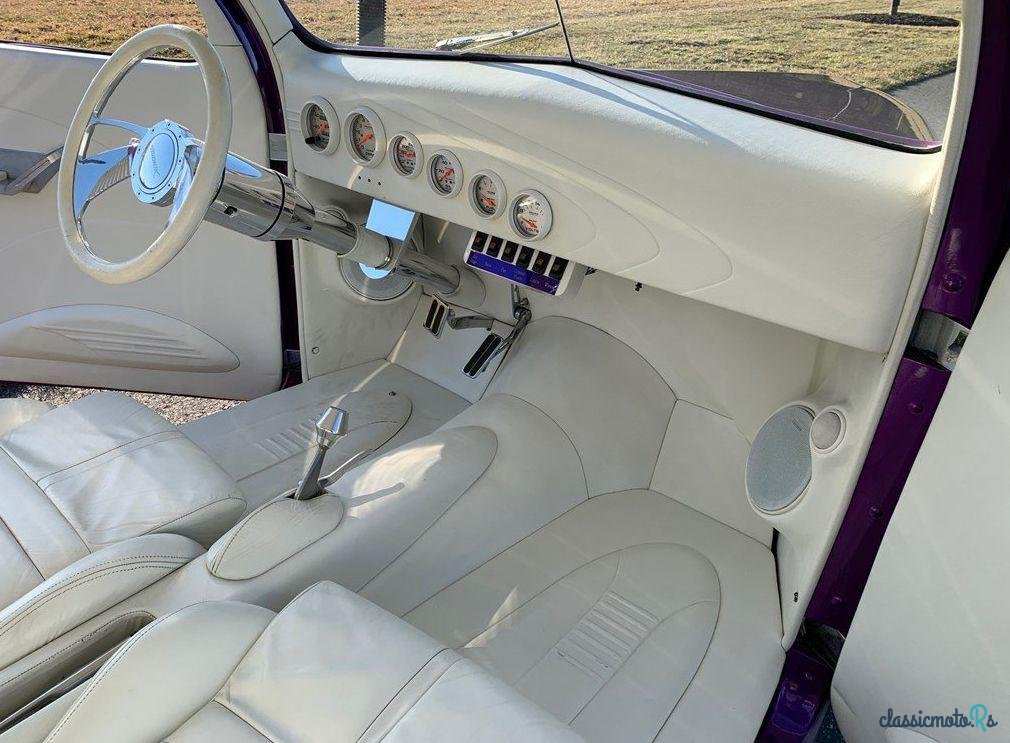 1937' Ford Custom photo #4