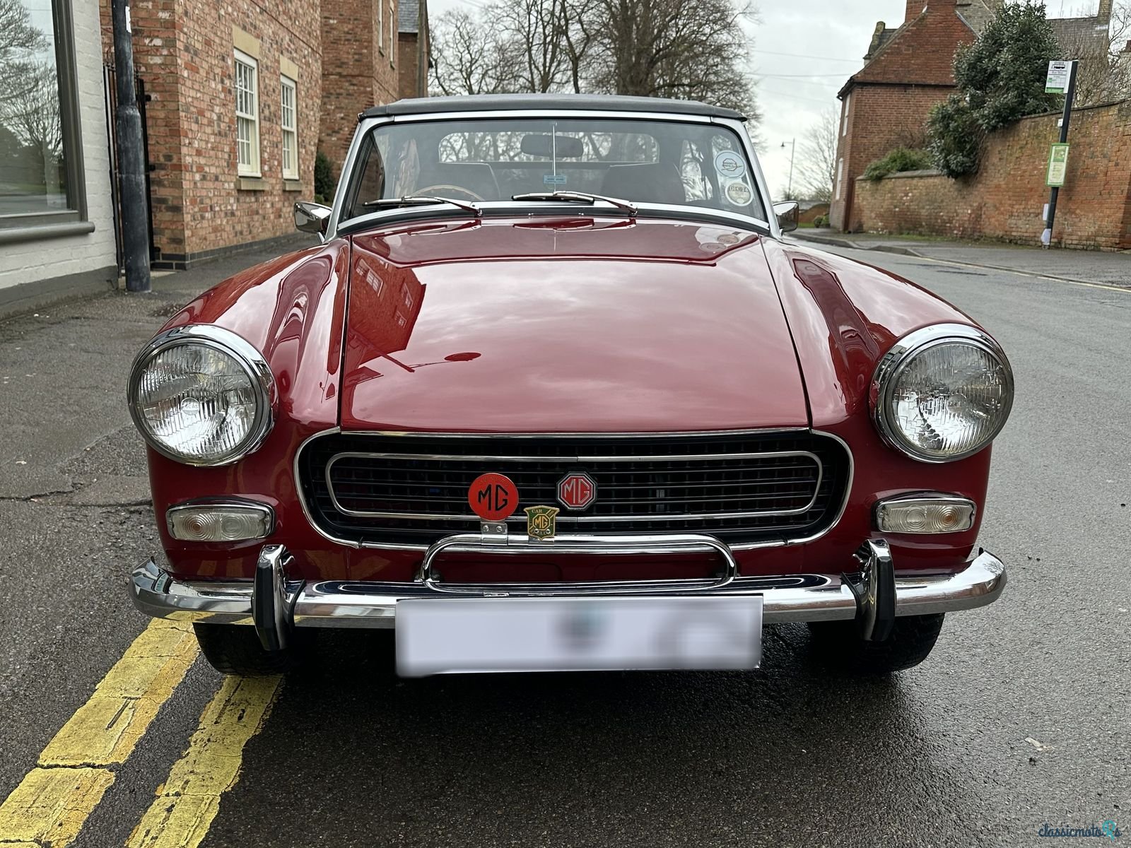 1974' MG Midget photo #3